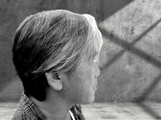 内装のマルトモ